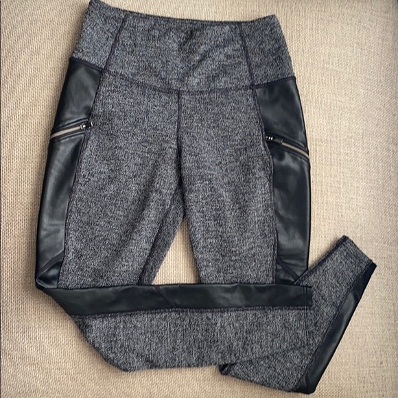 Athleta Pants - ATHLETA Gray And Black Leggings Size XS
